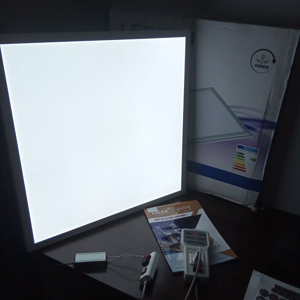 Top 7 mẫu Đèn LED Văn Phòng chất lượng tốt, đầy tính thẩm mỹ