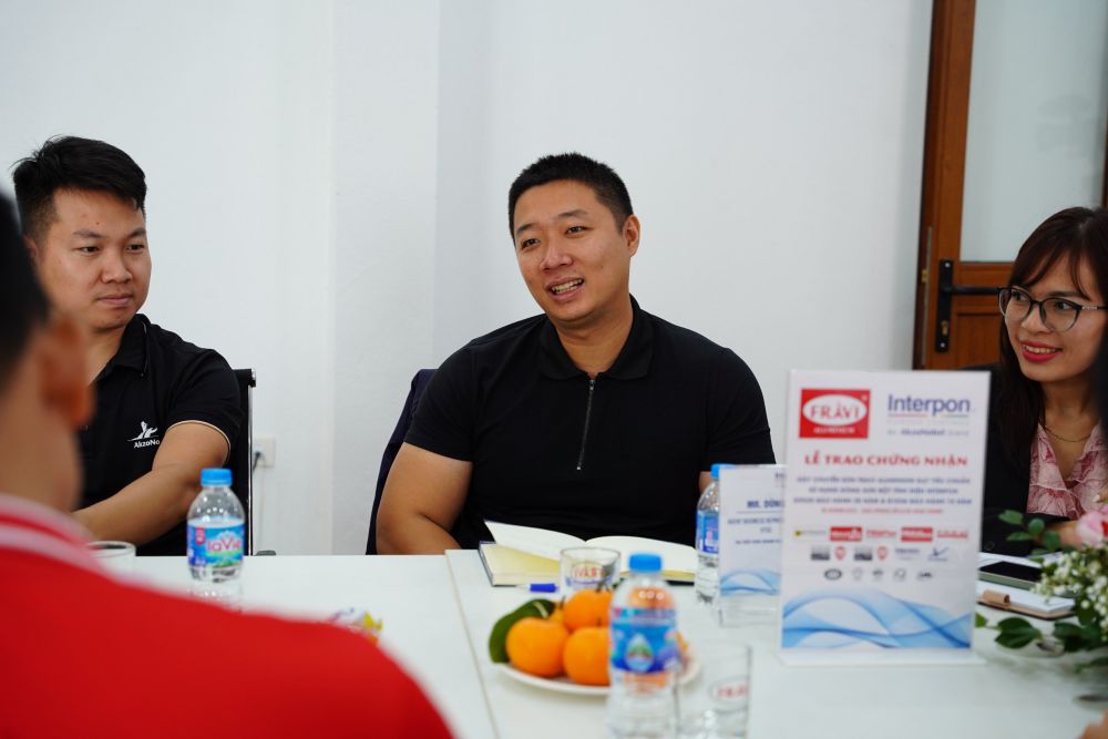 Lễ trao chứng nhận dây chuyền sơn FRAVI Aluminium đạt tiêu chuẩn sử dụng dòng sơn bột tĩnh điện interpon