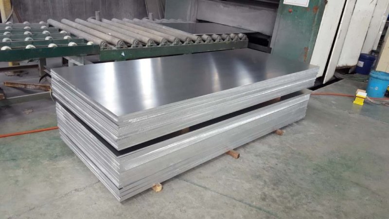 cắt laser nhôm tấm