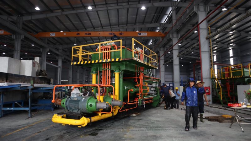 Fravi thêm máy đùn ép hiện đại phục vụ sản xuất