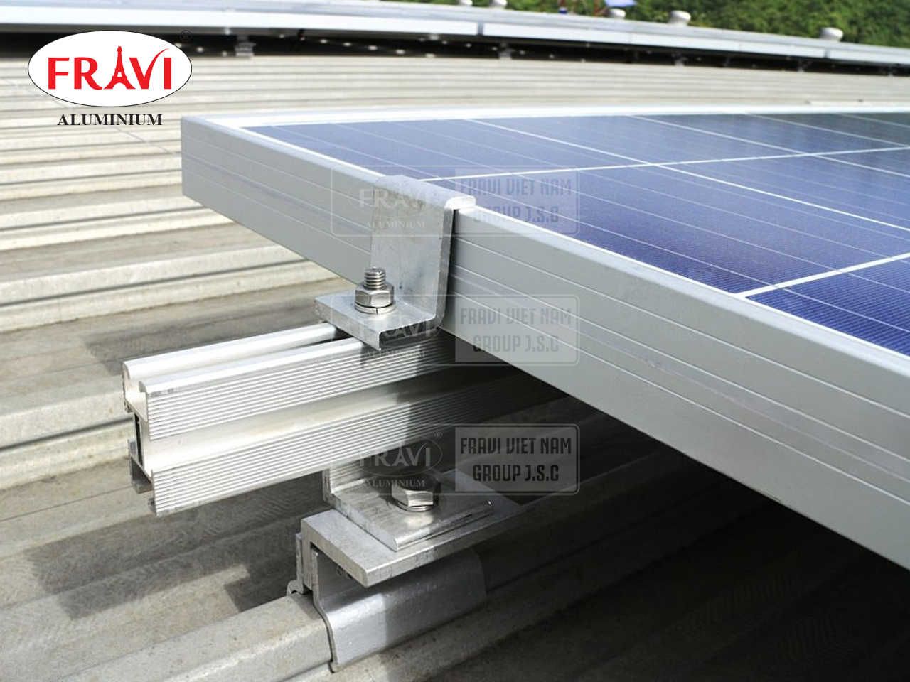 kẹp tôn solar giúp lắp đặt khung pin mặt trời lên mái tôn mà không cần khoan thủng kẹp tôn seamlock