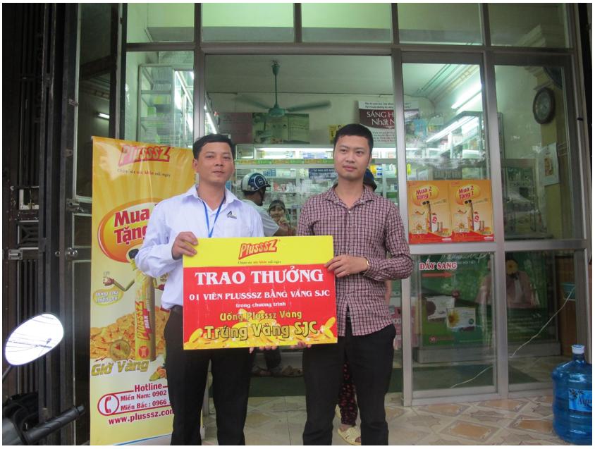 Anh Hoàng Sáng - Phú Thọ nhận thưởng 01 viên Plusssz bằng vàng SJC
