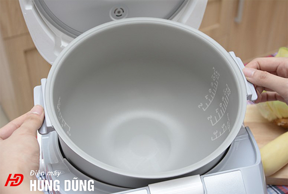 Nồi cơm điện 1 lít nấu được khoảng 2 lon gạo