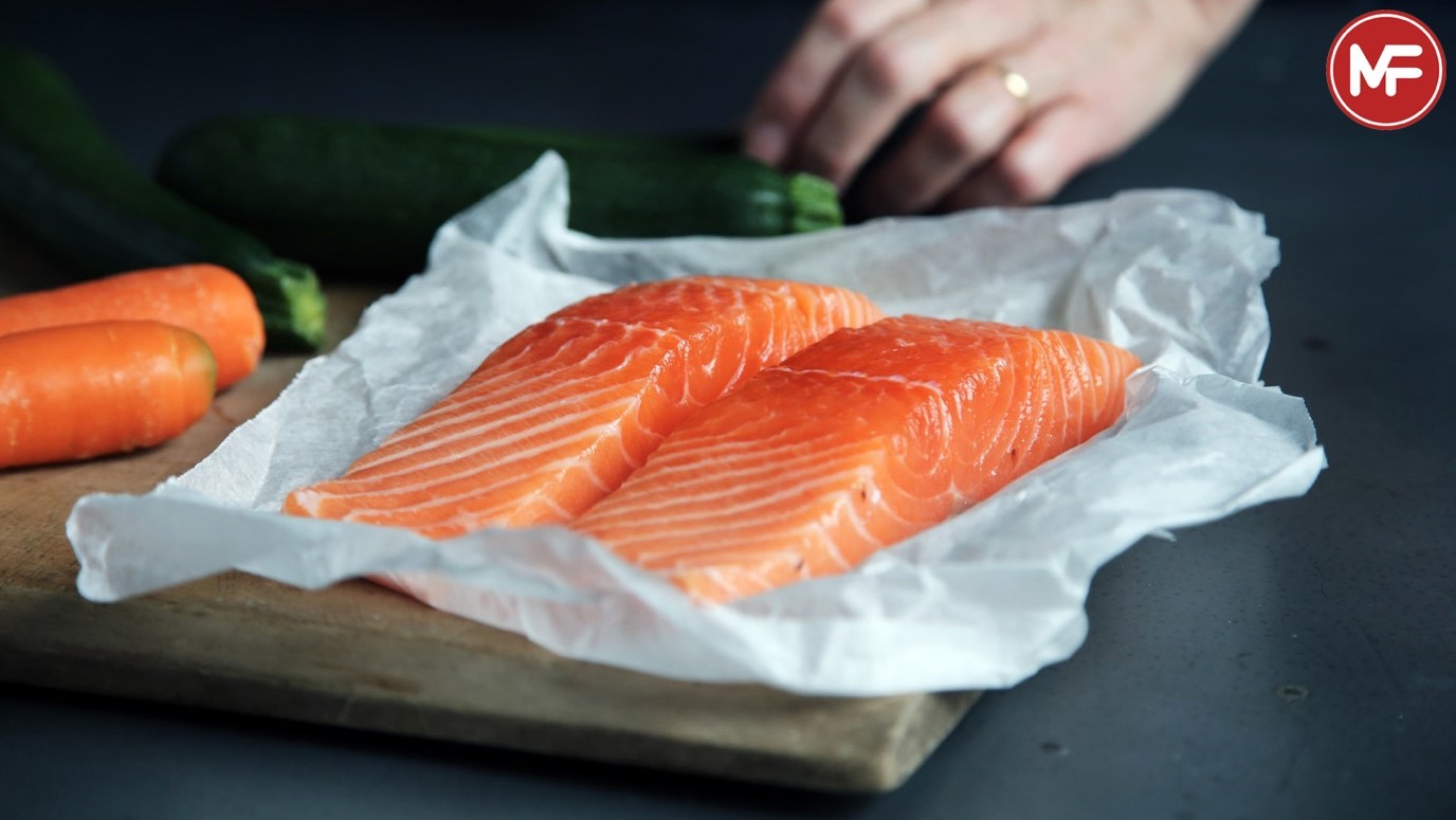 Nhận biết cá hồi tươi