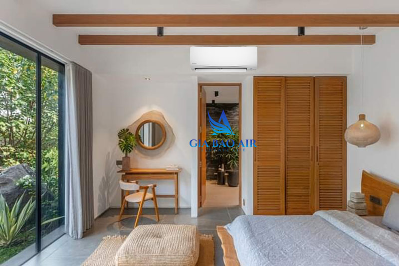 Máy lạnh daikin 1.5hp ftf35uv1v với mặt nạ kiểu nụ cười