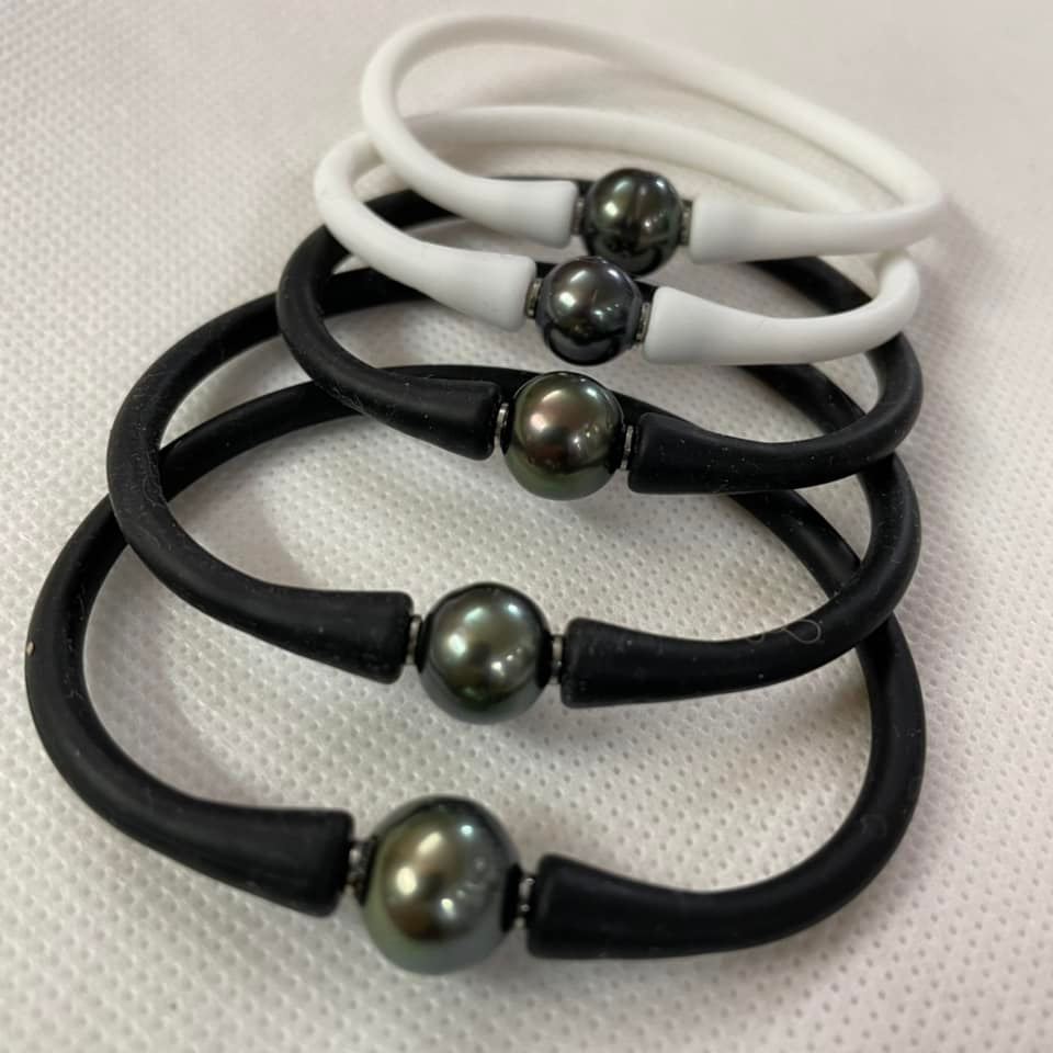 Marian Accessories là thương hiệu của Marian Pearls