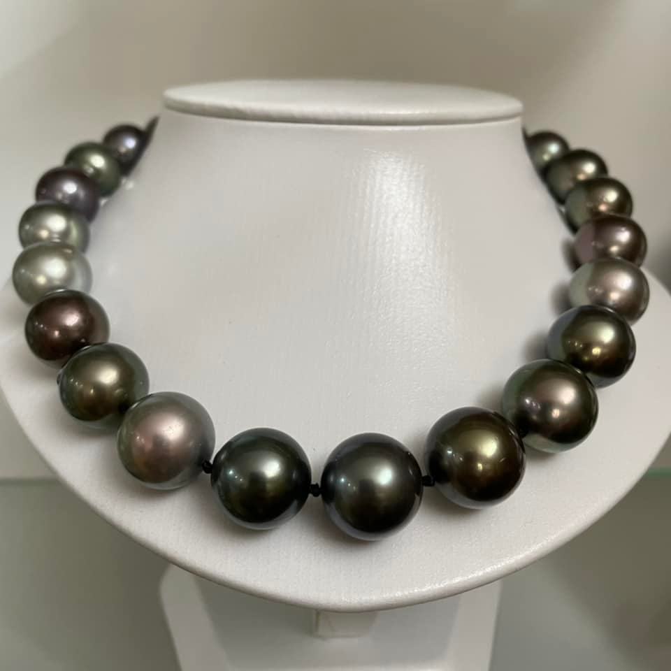 Hãy đến với Marian Pearls