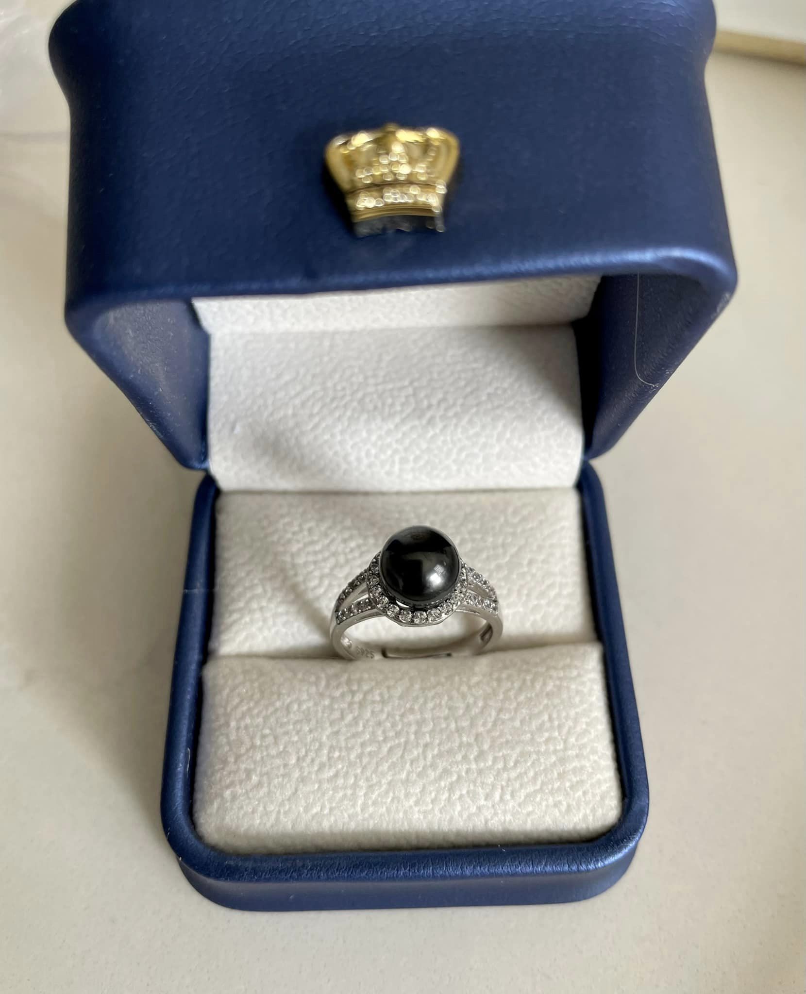 Nhẫn ngọc trai đen tahiti