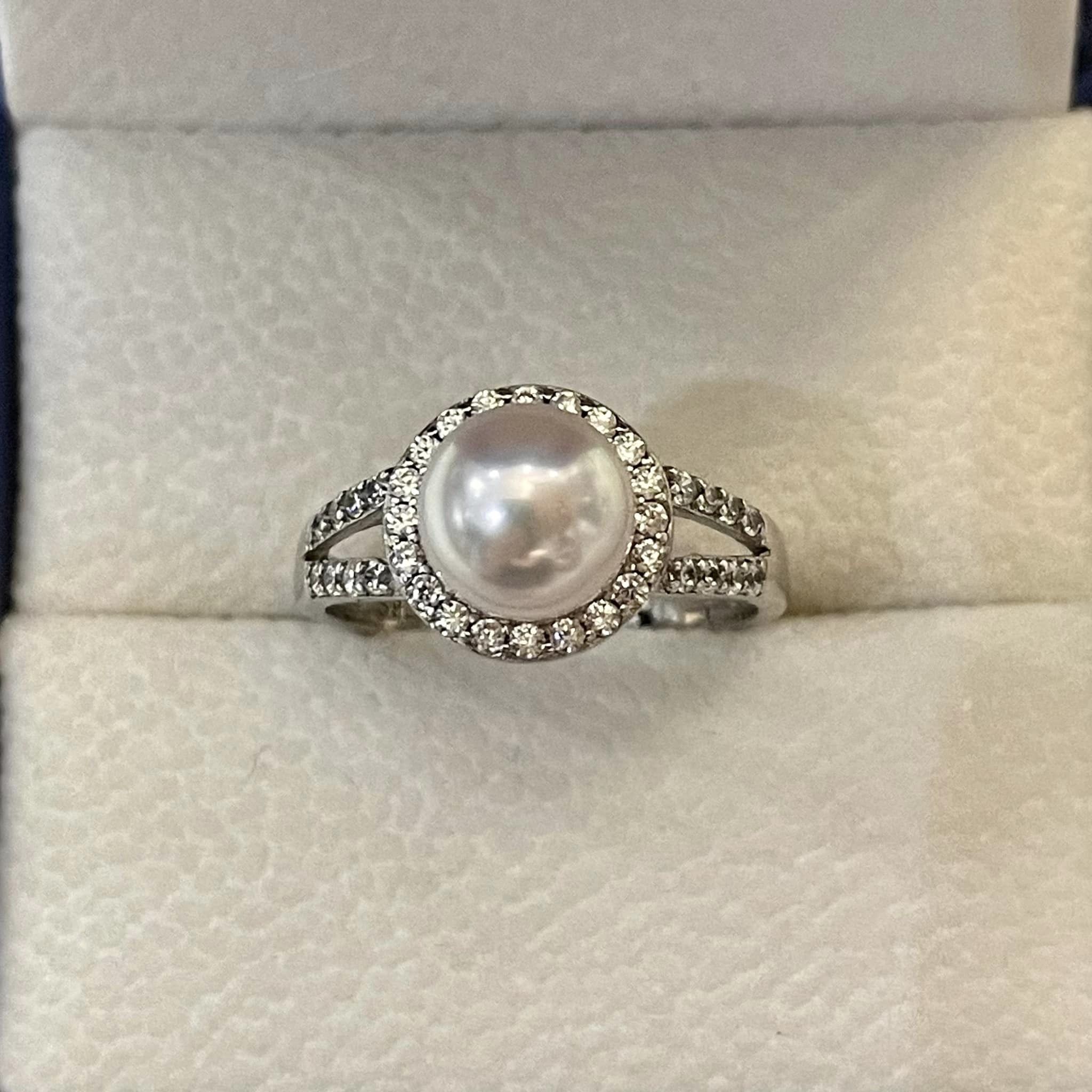 Nhẫn ngọc trai akoya cỡ 7mm ánh hồng sakura