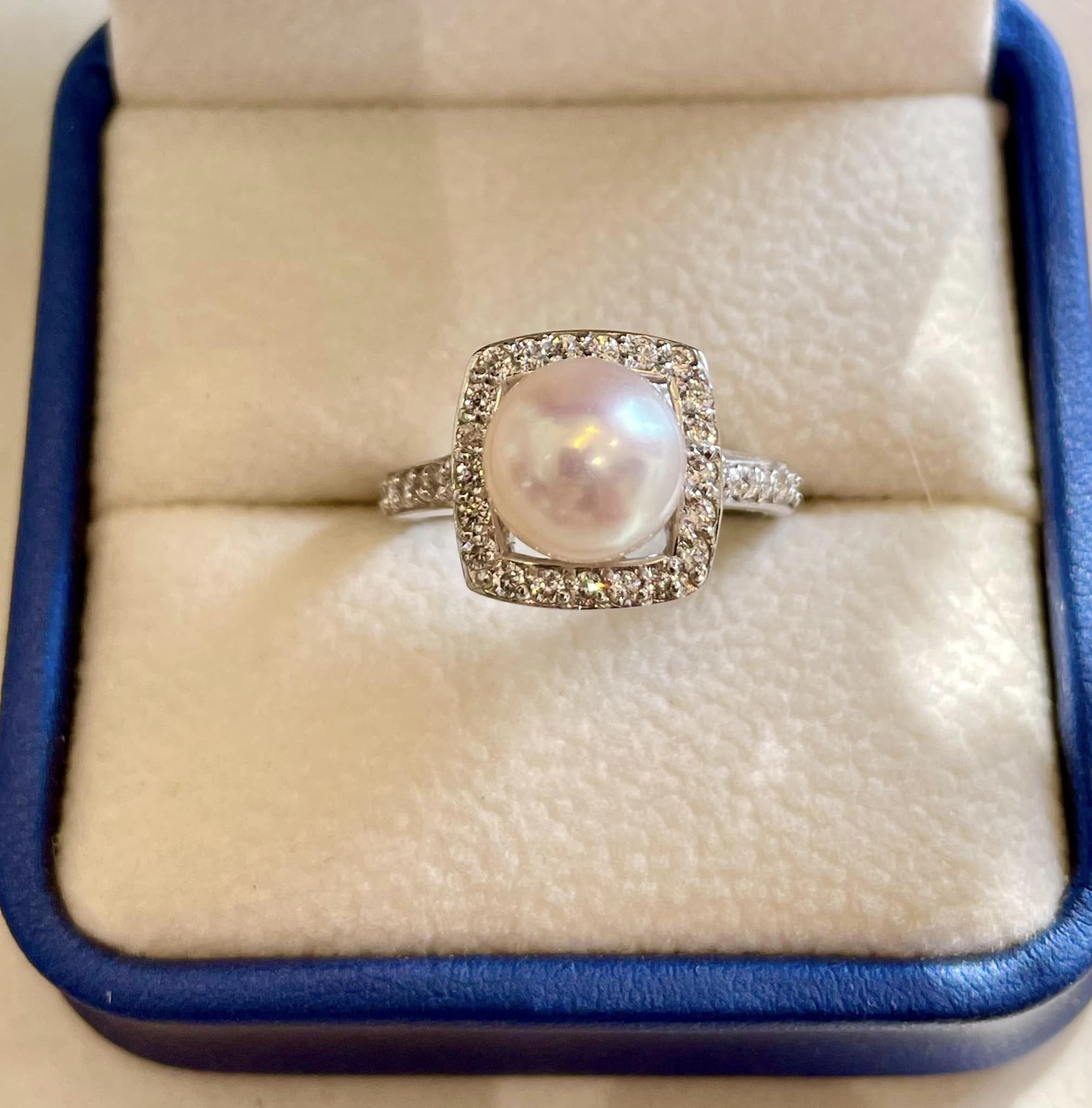 Tình cảm thể hiện qua sự tinh tế