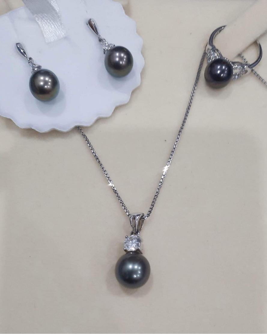 Hãy đeo ngọc trai bên mình để tăng cường năng lượng tích cự