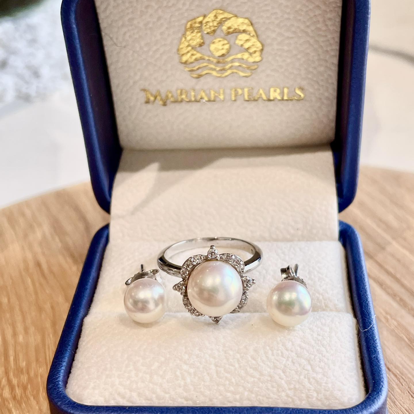 Vẻ đẹp thuần khiết - Ngọc trai akoya trắng.