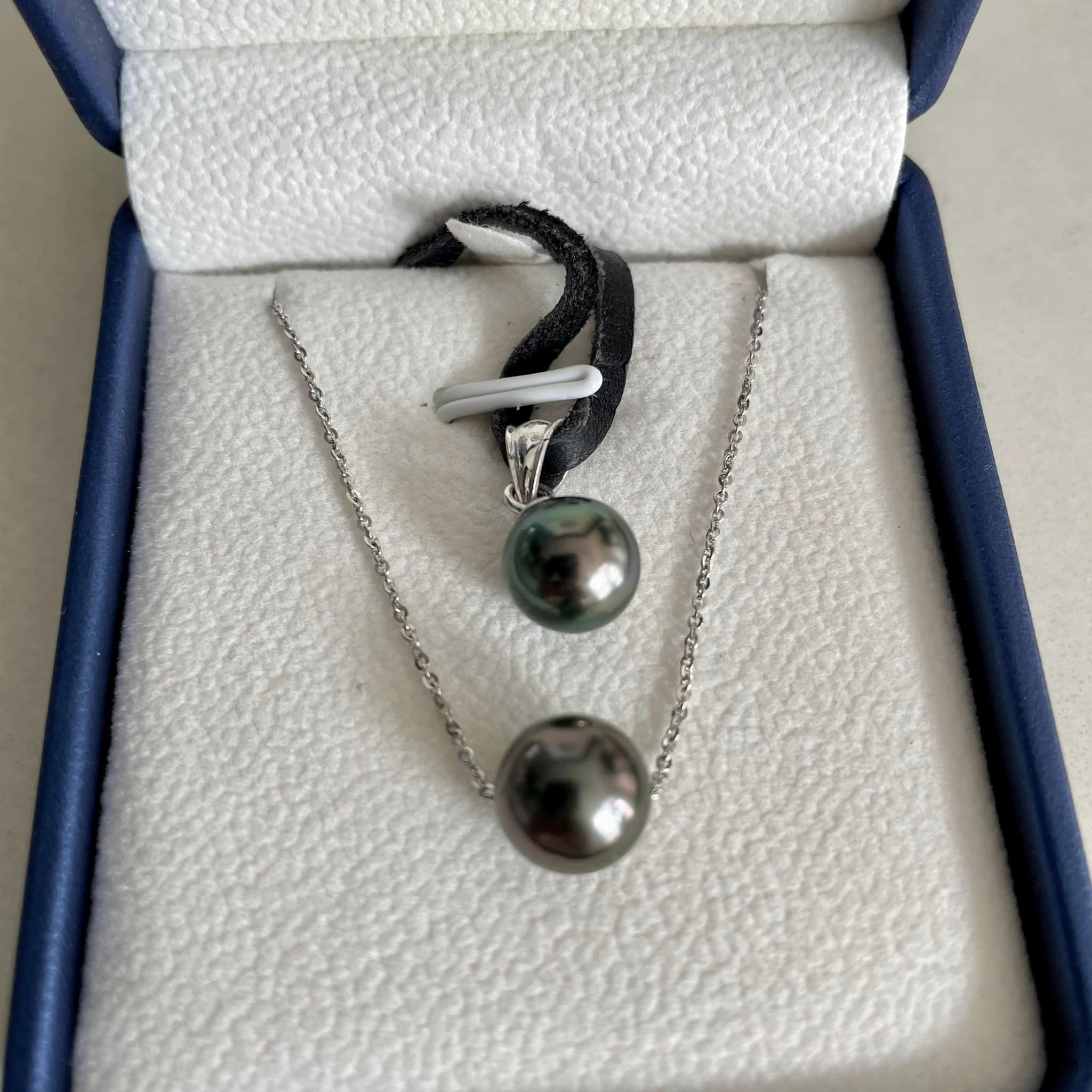 Dây chuyền xuyên tâm ngọc trai và dây choker ngọc trai