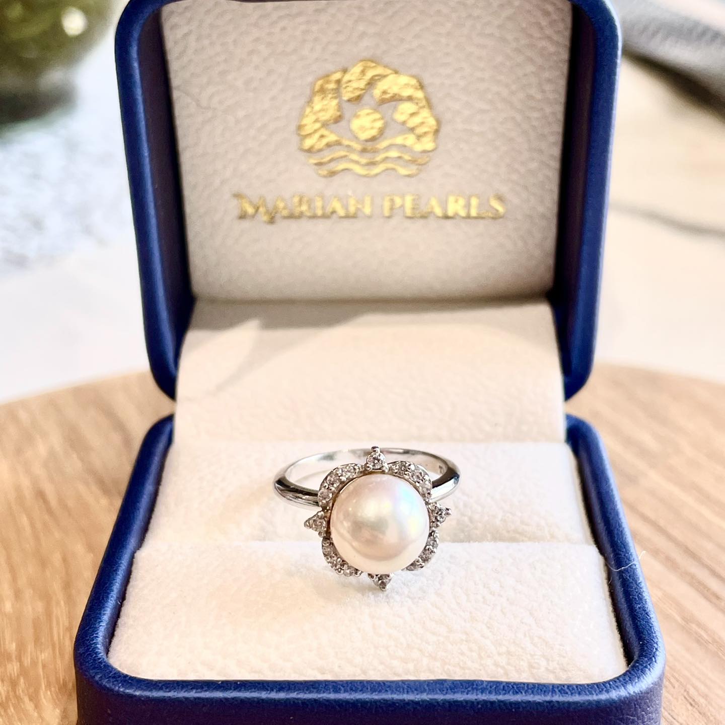 Vẻ đẹp thuần khiết - Ngọc trai akoya trắng.