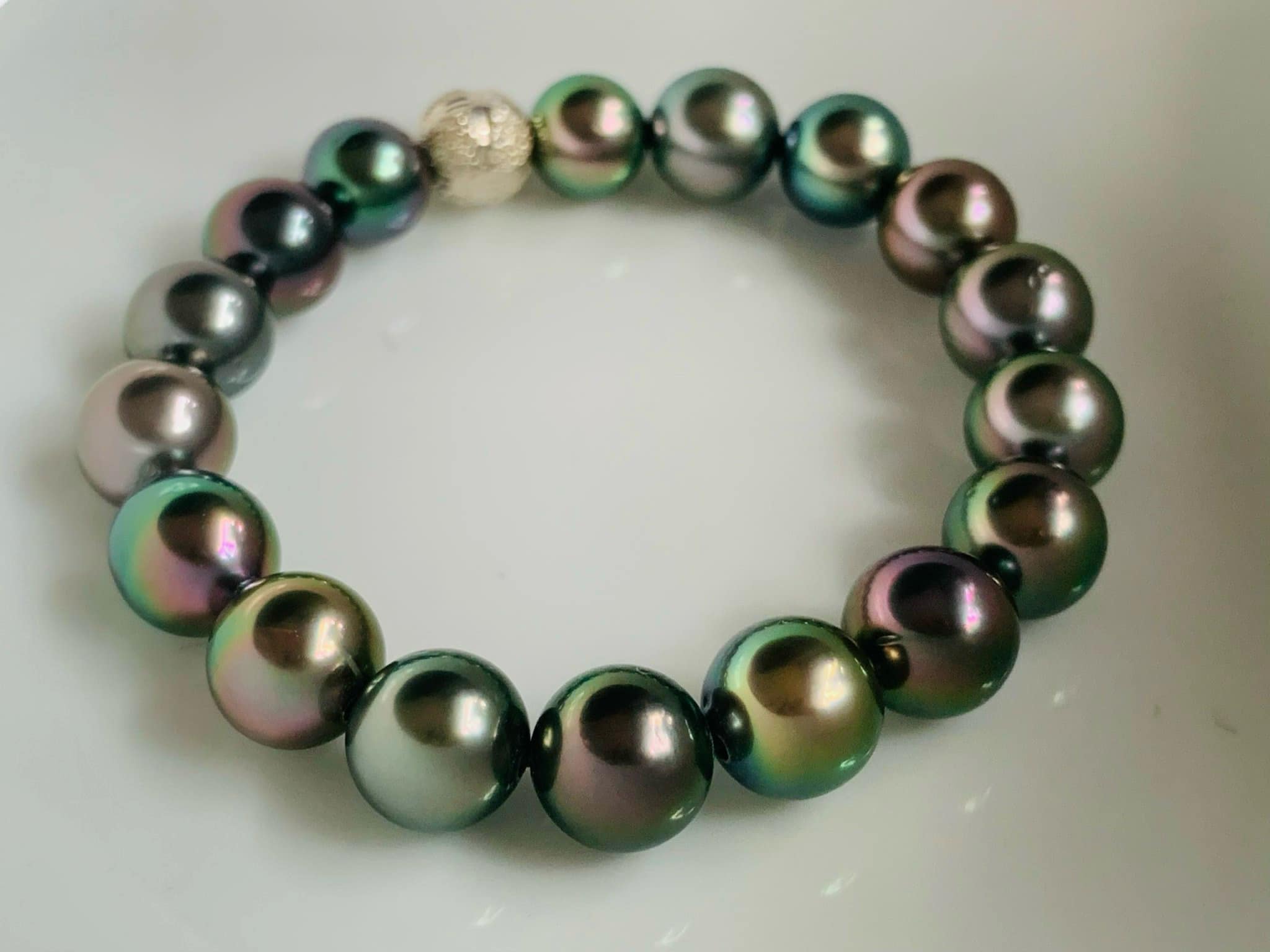 Tác Dụng Của Ngọc Trai Biển – Viên Ngọc Quý Của Đại Dương