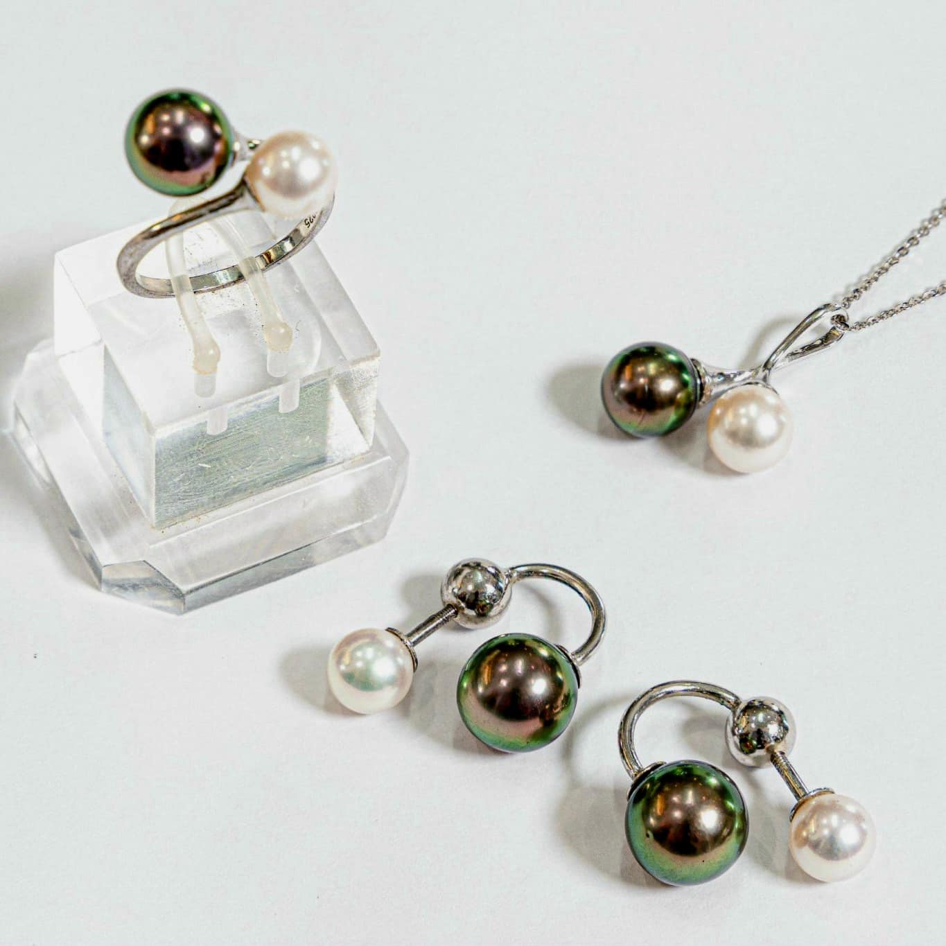 Cách Sử Dụng Ngọc Trai: Từ Trang Sức, Làm Đẹp Đến Ẩm Thực