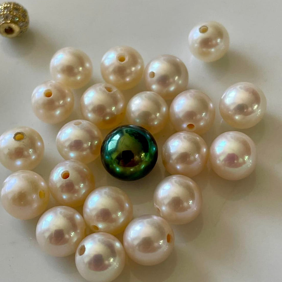 Ngọc Trai Và Làn Da: Hành Trình Chữa Lành Từ Lòng Đại Dương