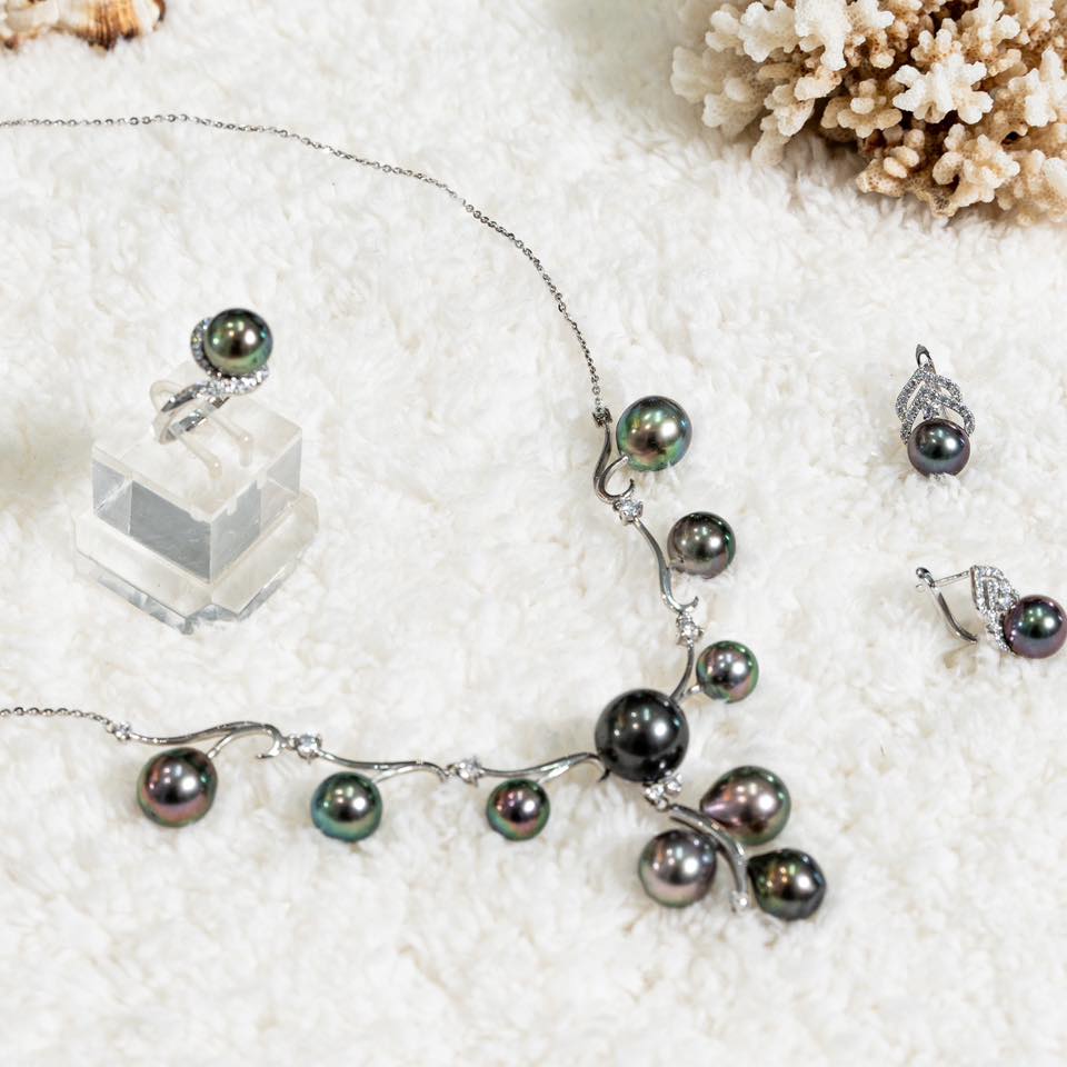 Mua Ngọc Trai Online Ở Đâu: Hành Trình Tìm Kiếm Viên Ngọc Ưng Ý