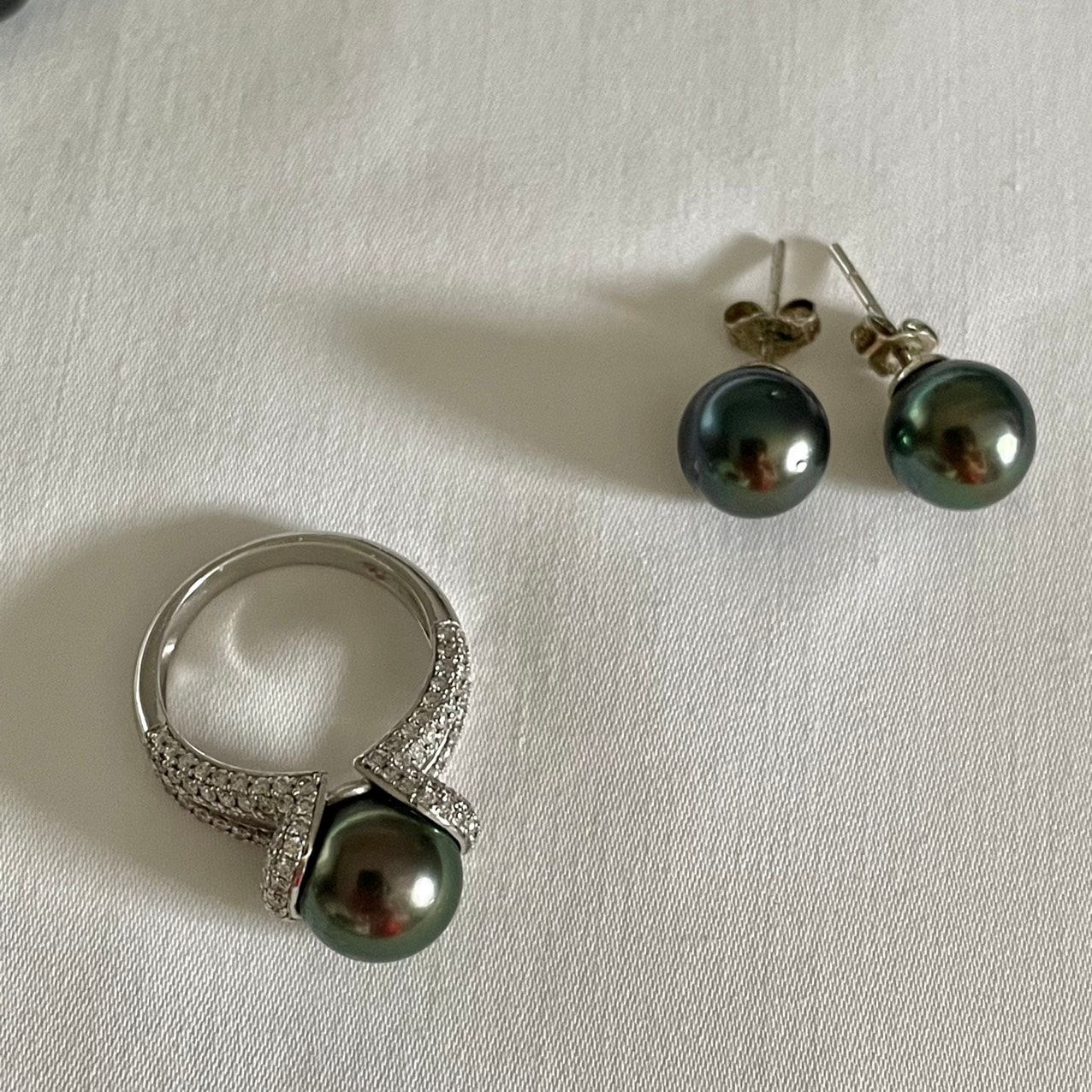 Bộ trang sức Ngọc trai Tahiti