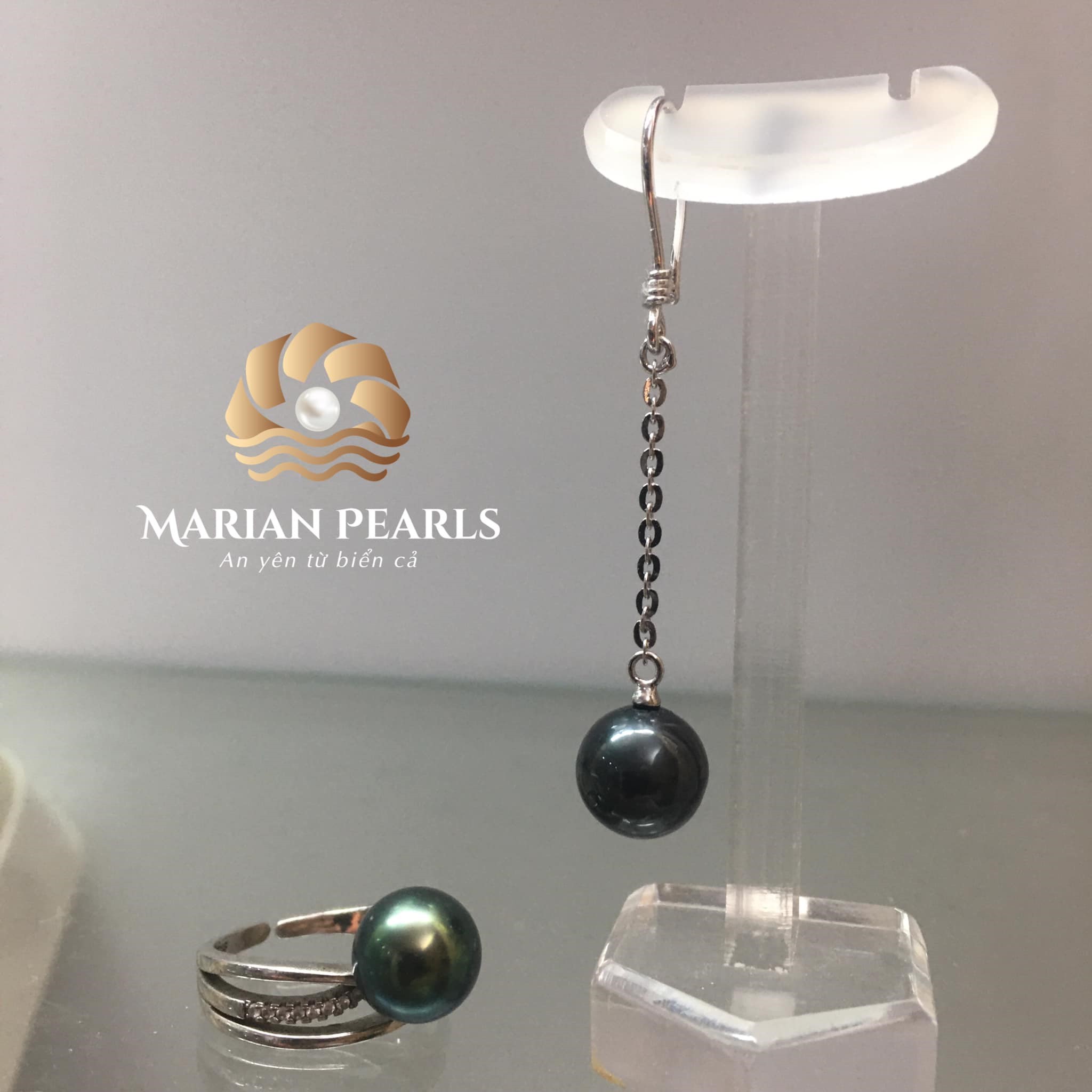 Bông tai và nhẫn ngọc trai Tahiti