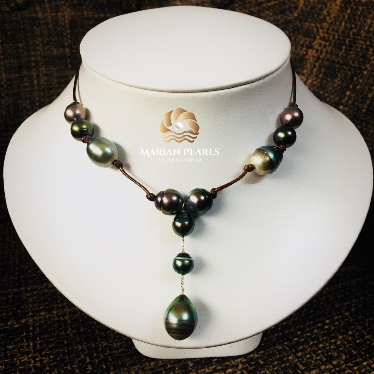 Choker Ngọc trai với sự kết hợp của các viên Ngọc có hình dạng độc đáo