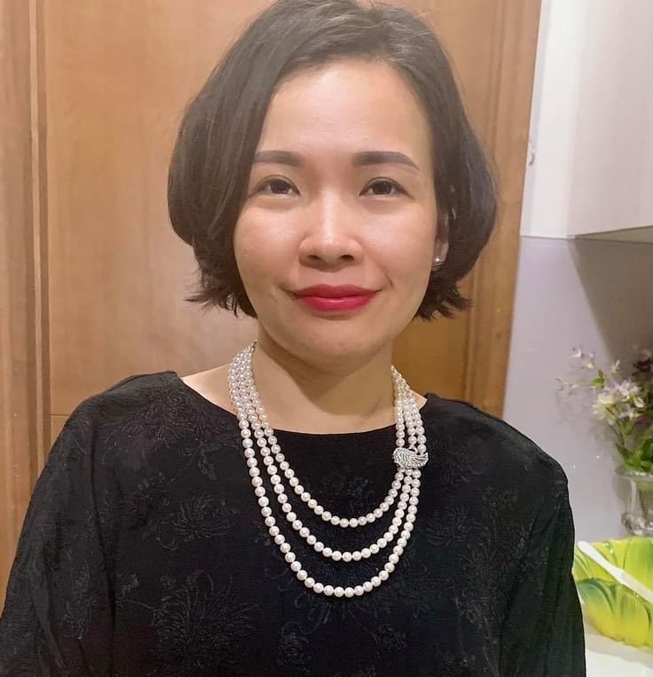 Chuỗi vòng cổ Akoya nhiều lớp mang lại vẻ ngoài đầy quý phái