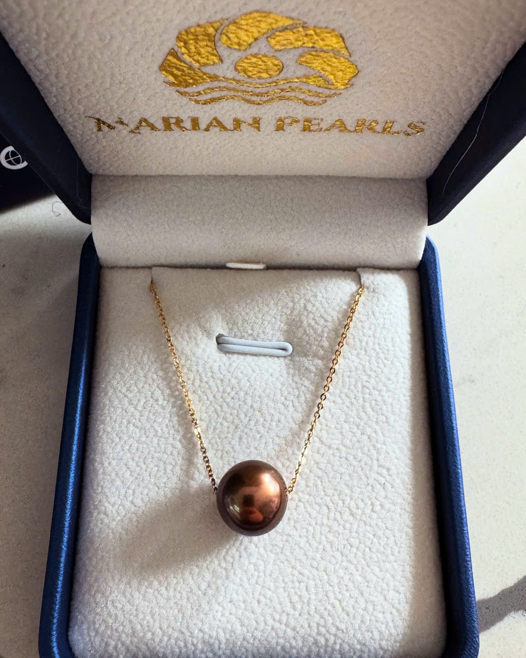 Dây Chuyền Xuyên Tâm Ngọc Trai: Kiệt Tác Của Thời Gian