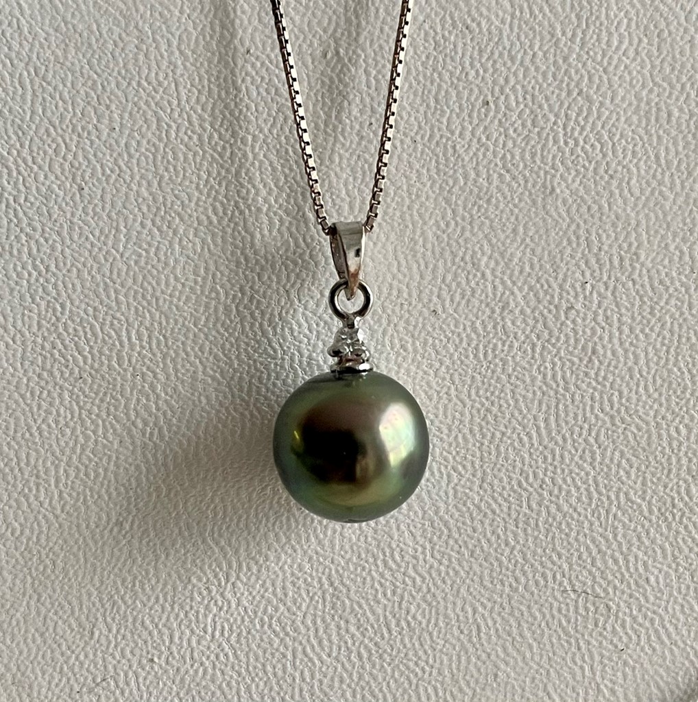 Mặt Dây Chuyền Ngọc Trai Đen Tahiti 10mm Cùng Móc Vàng 10k