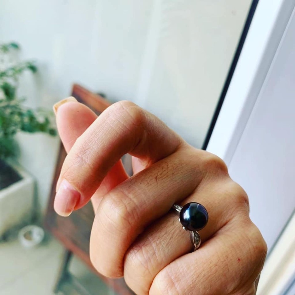 Nhẫn ngọc trai tượng trưng cho vẻ đẹp trường tồn vĩnh cửu