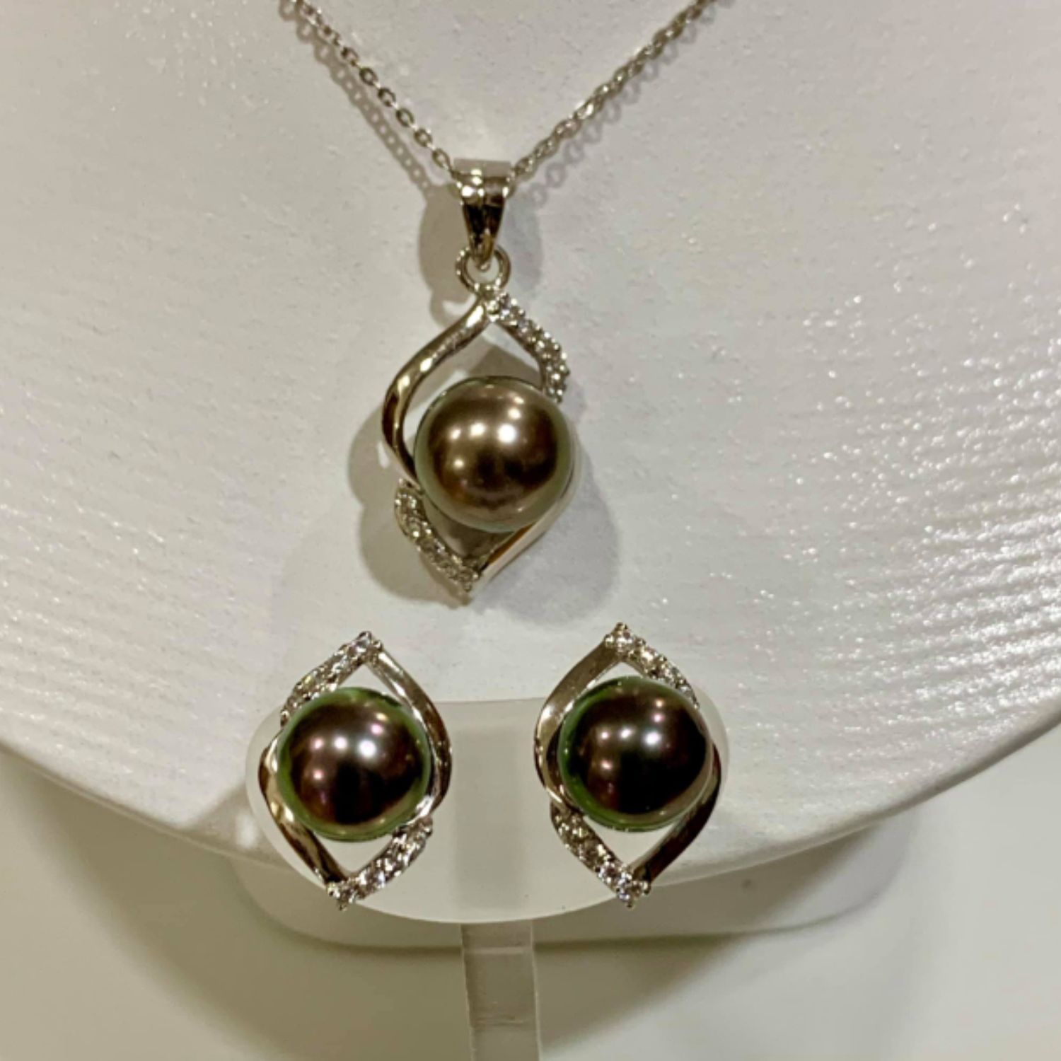 Bộ trang sức Ngọc trai Tahiti nâu