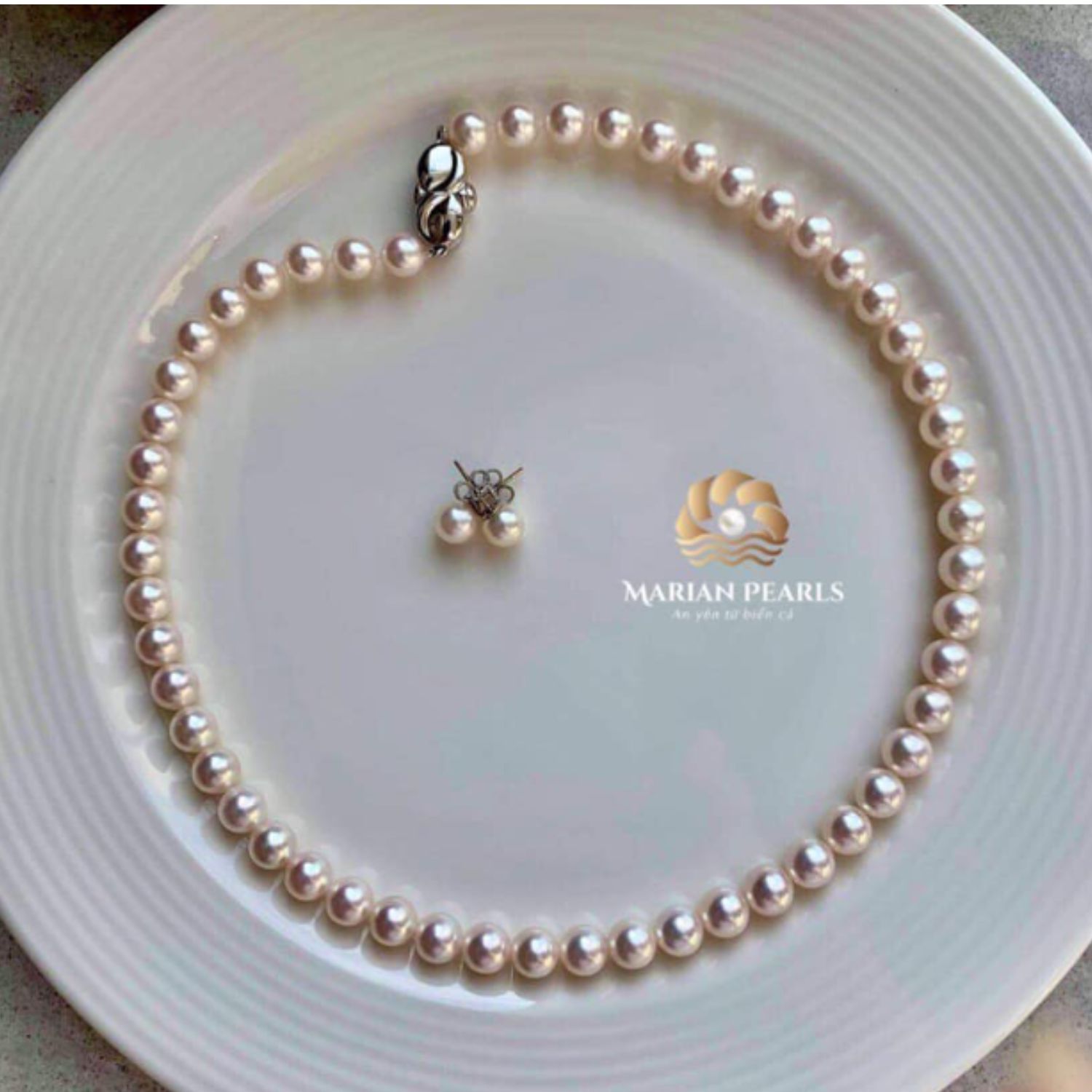 Bộ trang sức vòng cổ và bông tai Ngọc trai Akoya hồng Sakura