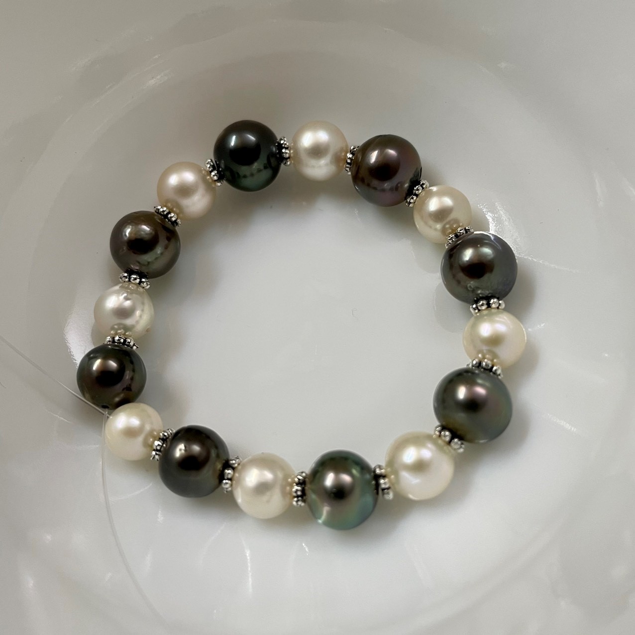 Vòng tay Ngọc trai Tahiti kết hợp Ngọc trai Akoya trắng
