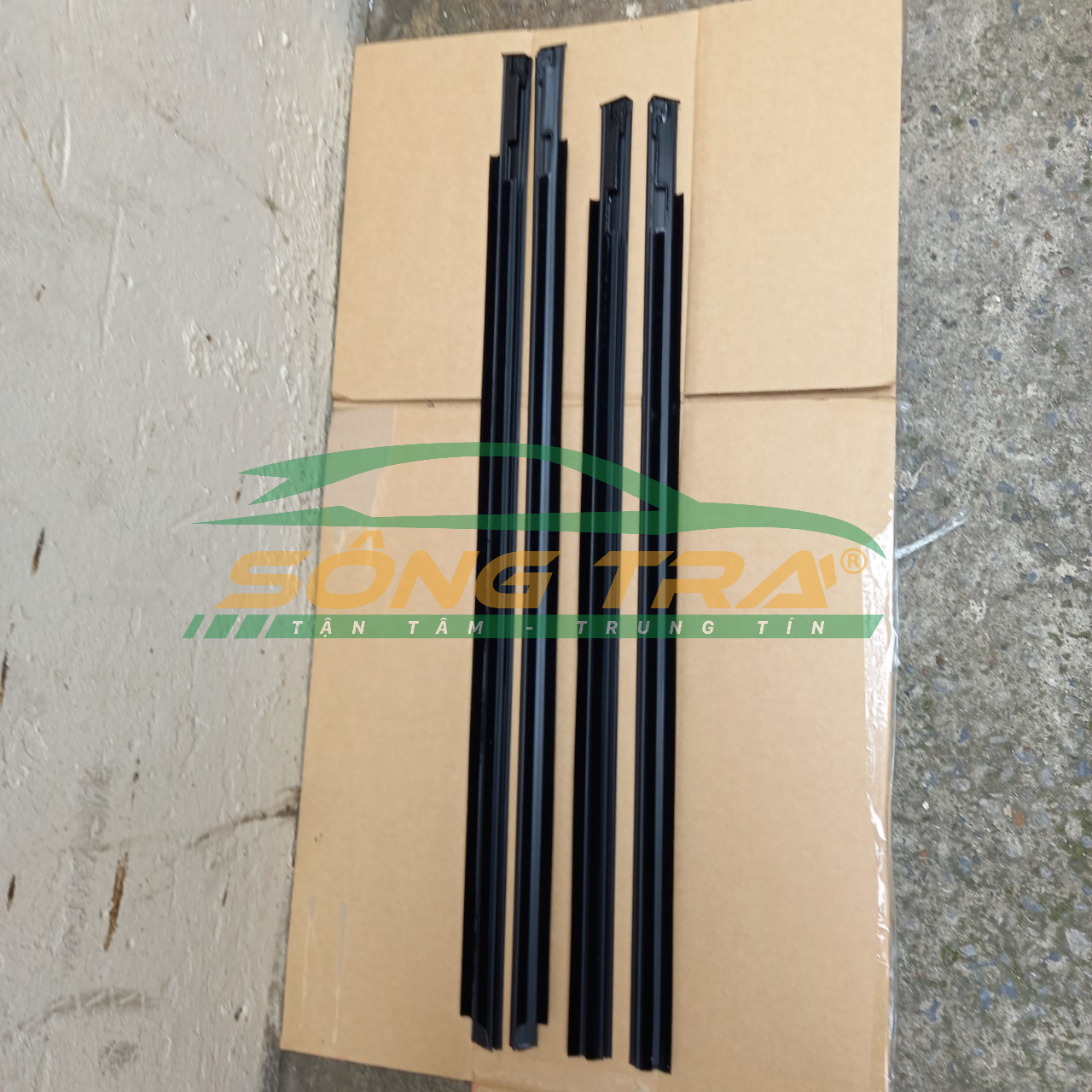 #NẸP_CHÂN_KÍNH_CỬA_CHERRY_QQ