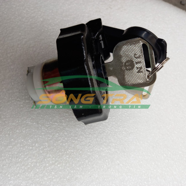 #NẮP_BÌNH_DẦU_MITSUBISHI_FUSO_CANTER