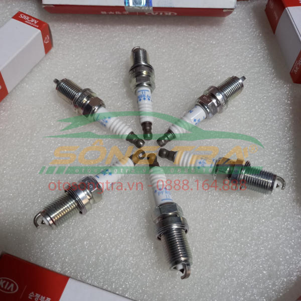 #BỘ_6_BUGI_NGK/0K558_18110_XE_KIA