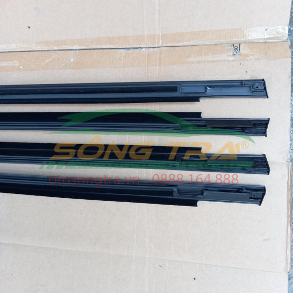 #NẸP_CHÂN_KÍNH_CÁNH_CỬA_DAEWOO_MATIZ_GIÁ_1_BỘ