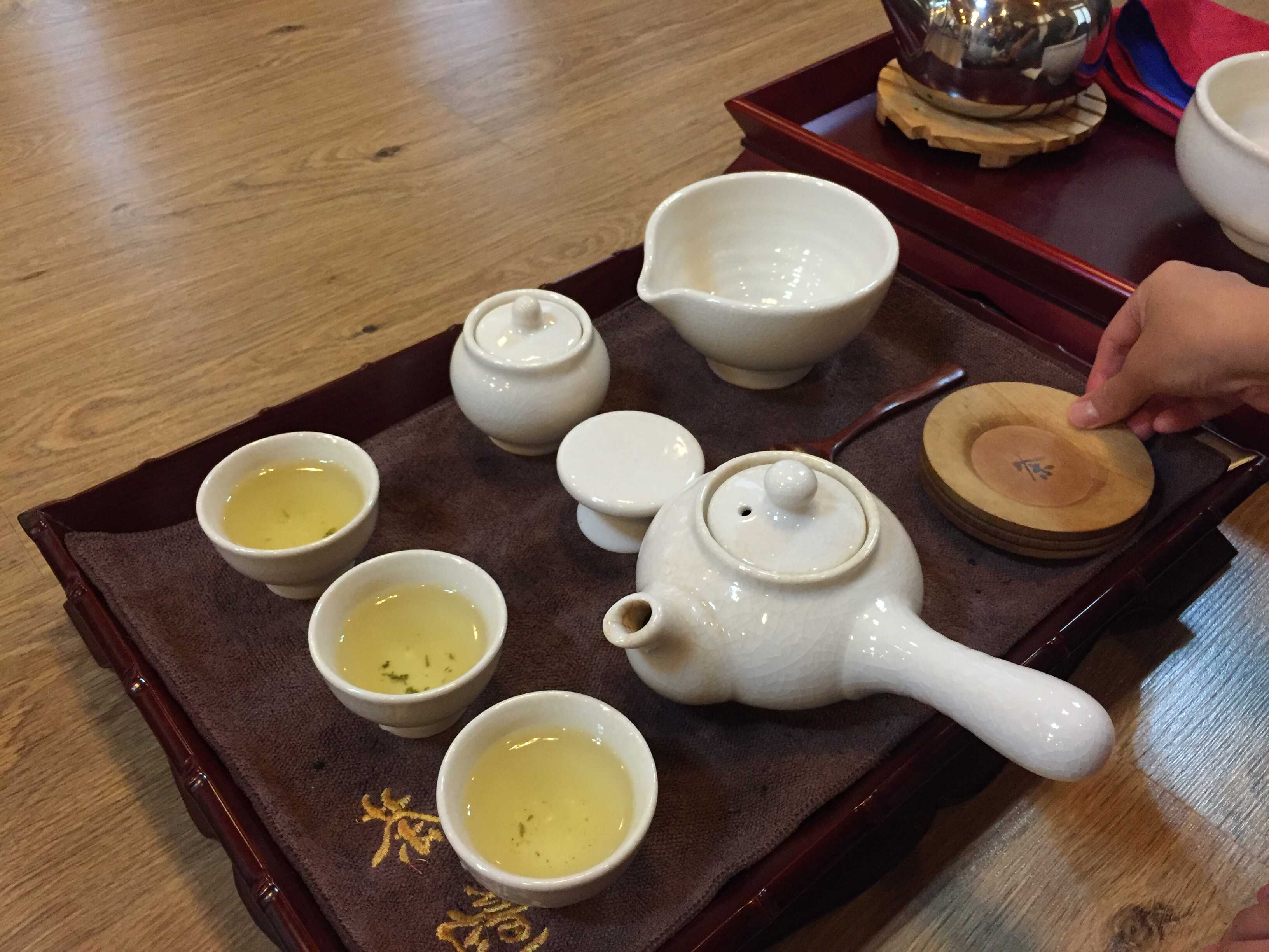 dụng cụ pha trà