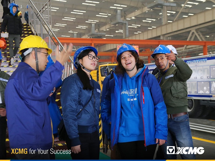 cong-ty-xcmg-khai-xuan-2021