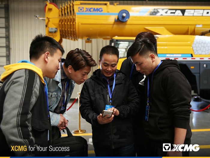 cong-ty-xcmg-khai-xuan-2021