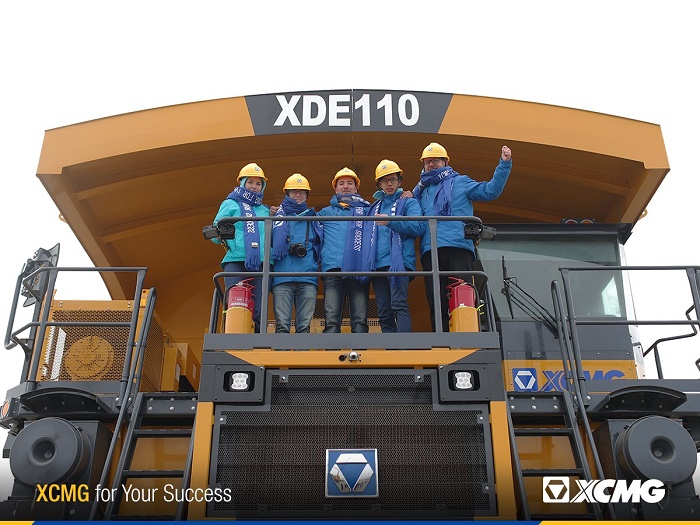 cong-ty-xcmg-khai-xuan-2021