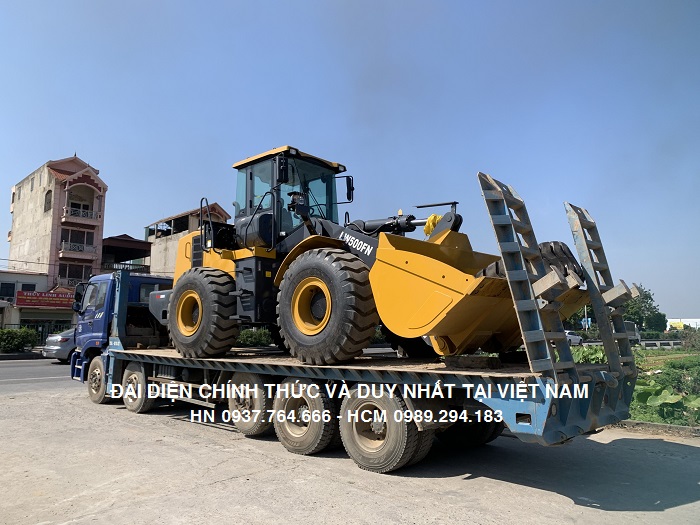 may-xuc-lat-xcmg-lw500fn