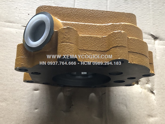 bom-hop-so-may-xuc-lat