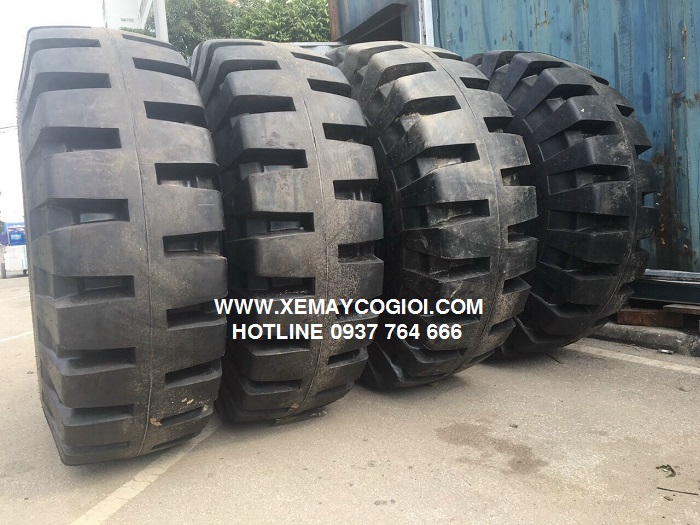 lốp bán đặc 23.5-25