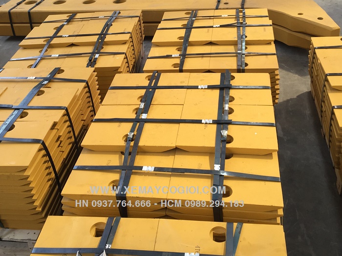 luoi-gau-may-xuc-lat