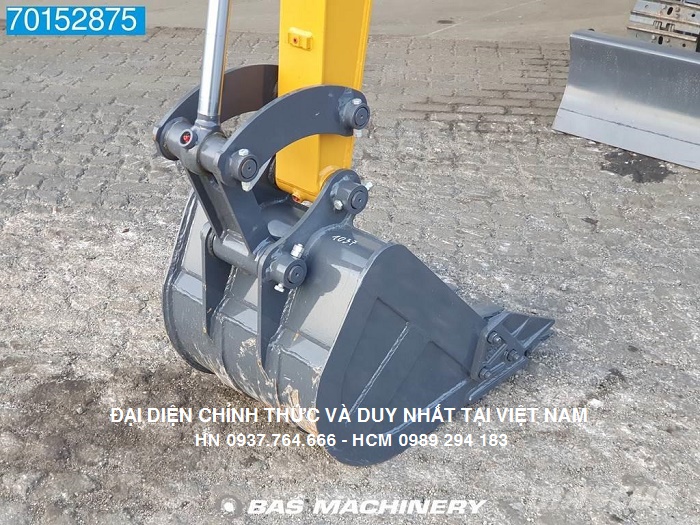 may-xuc-dao-banh-xich-xcmg-xe35u