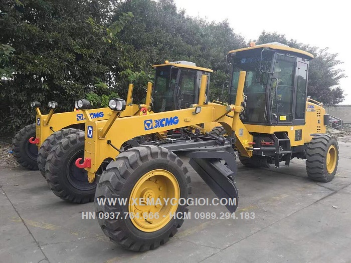 may-san-gat-xcmg-gr1003