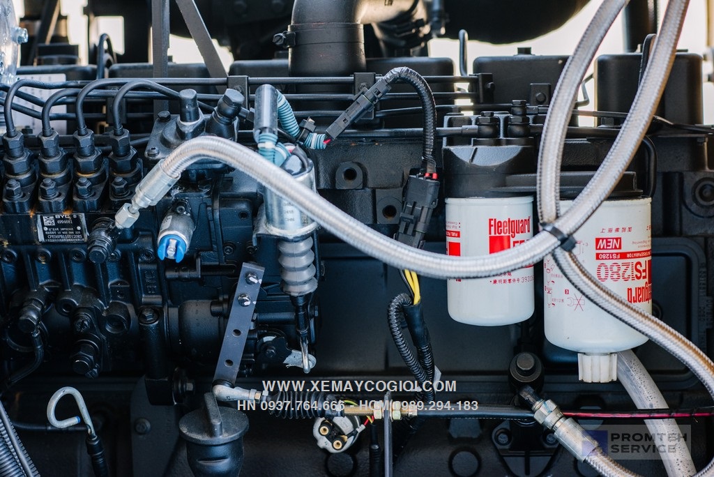 may-san-xcmg-gr135-luoi-gat-3-6-m