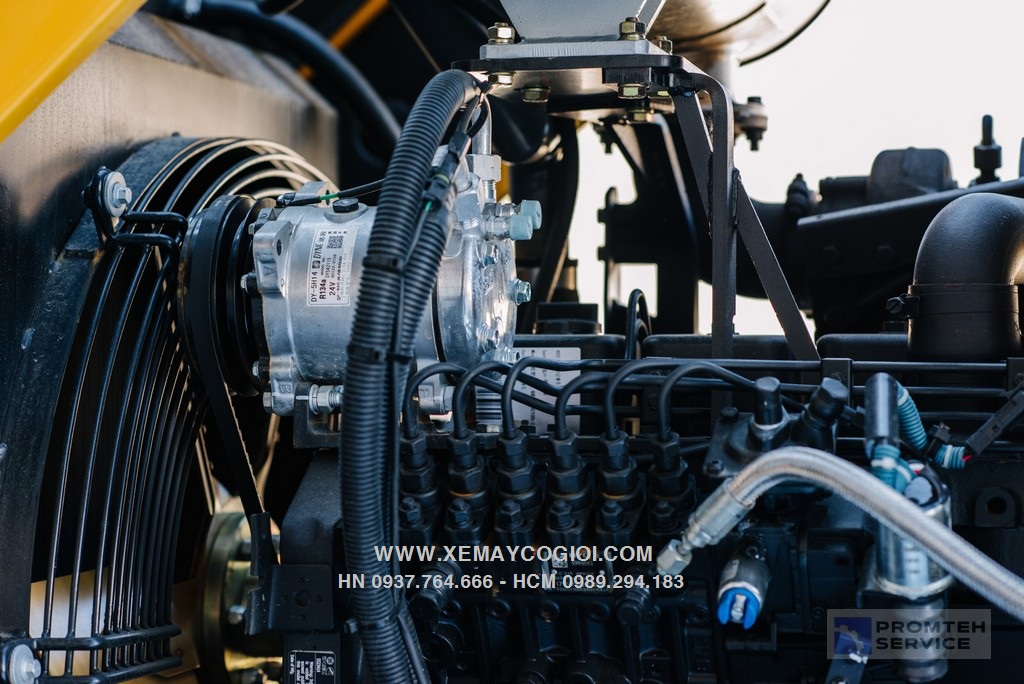 may-san-gat-xcmg-gr135-luoi-gat-3-6-m