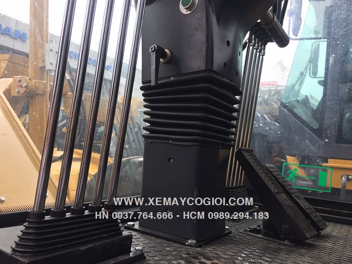 may-san-gat-xcmg-gr135-luoi-gat-3-6-m