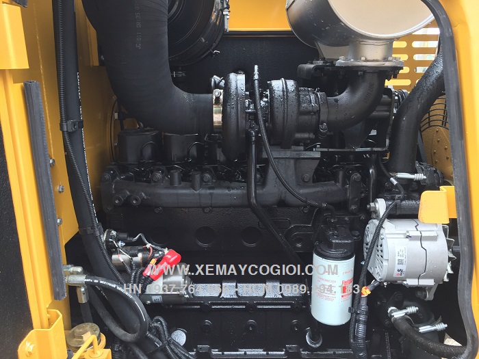 may-san-gat-xcmg-gr135-luoi-gat-3-6-m